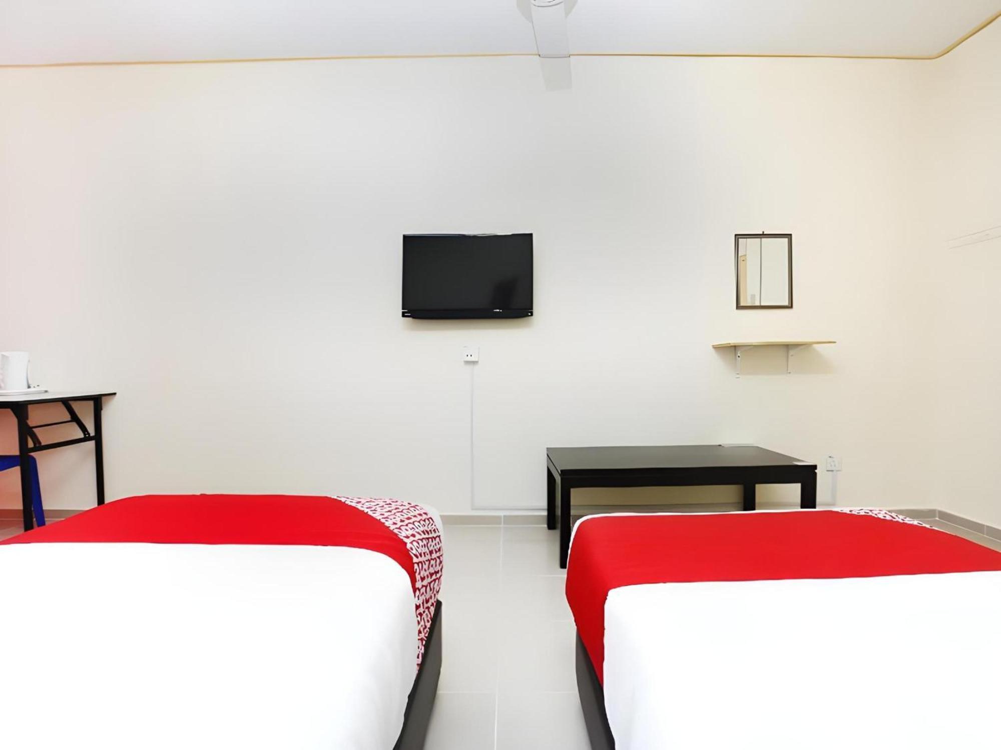 Super Oyo 89640 Hotel Pelangi Marang Εξωτερικό φωτογραφία